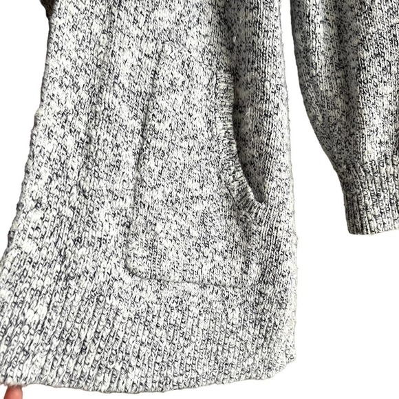 L.L.Bean 100% Cotton Chunky Knit Open Front Cardigan in Marled Grey White, Small - Picture 6 of 11
